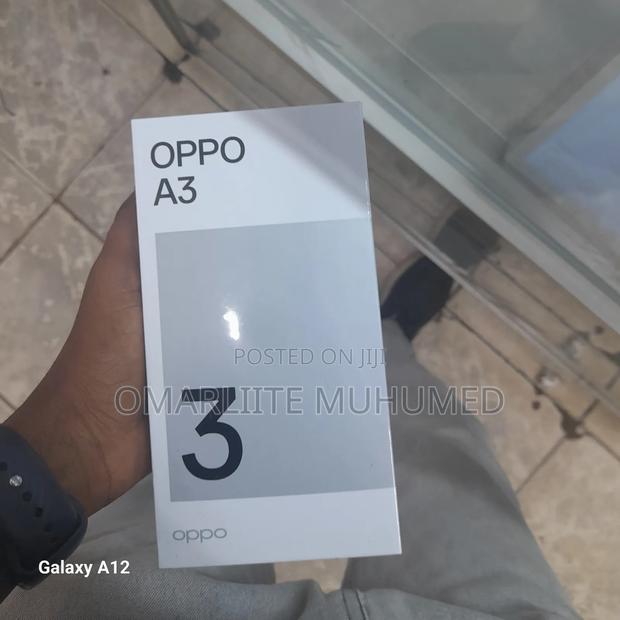 New Oppo A3 256 GB Black - thumbnail 2