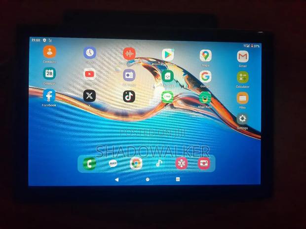 New Tablet 2 TB Gray - main view