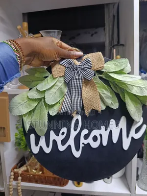 Wooden Wal Hanging "Welcome" Home Decor