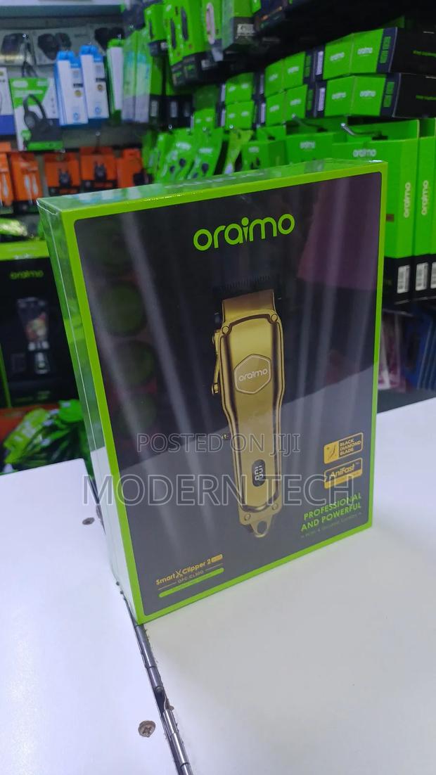 Rechargeable Oraimo Smart Clipper 2 – Gold Professional Hair Cutter