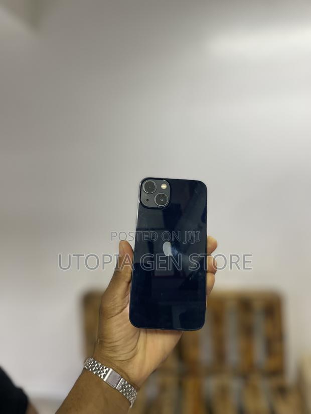 Apple iPhone 13 128 GB Blue - main view