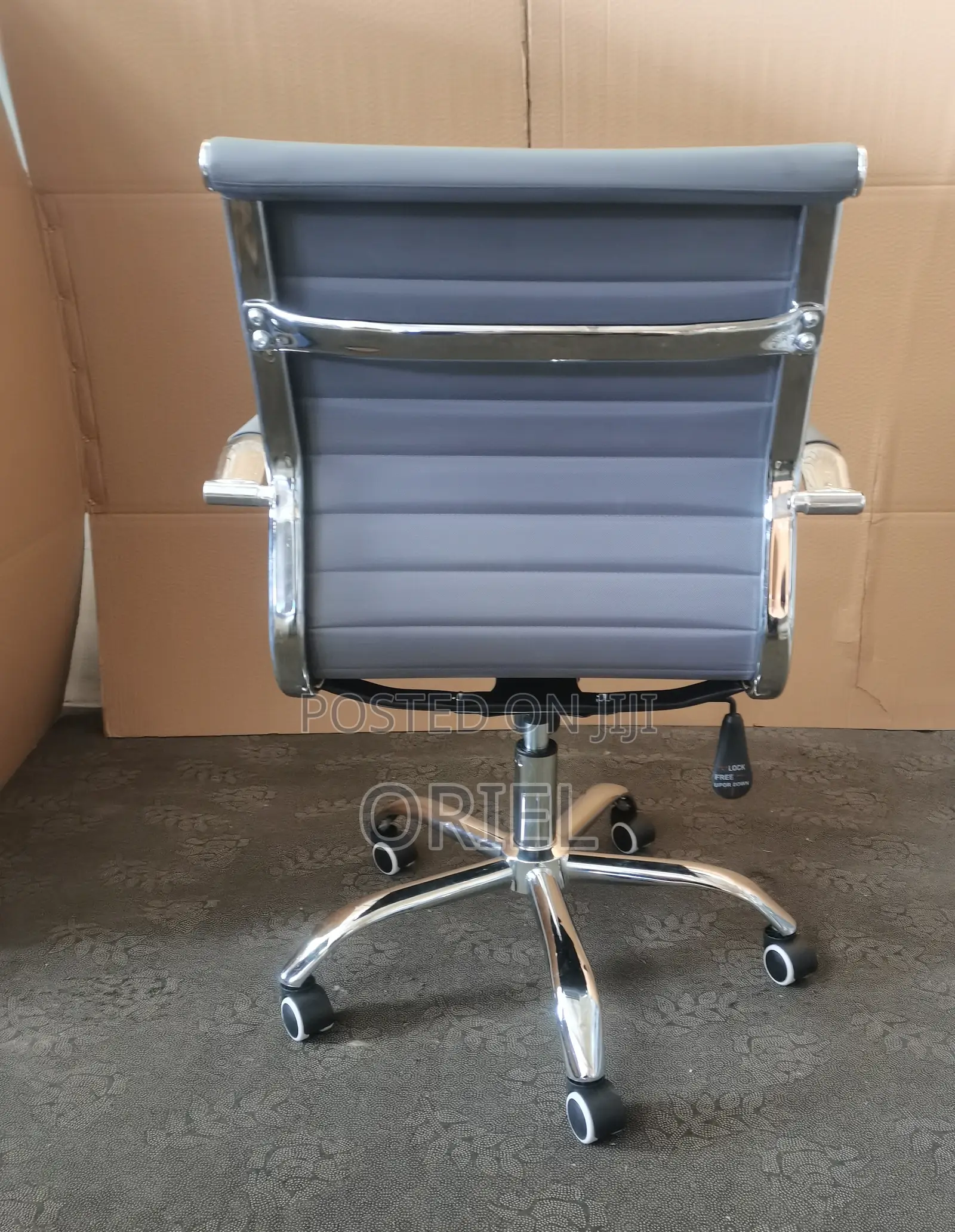 Office Chair : Office Adjustable Conference Chair