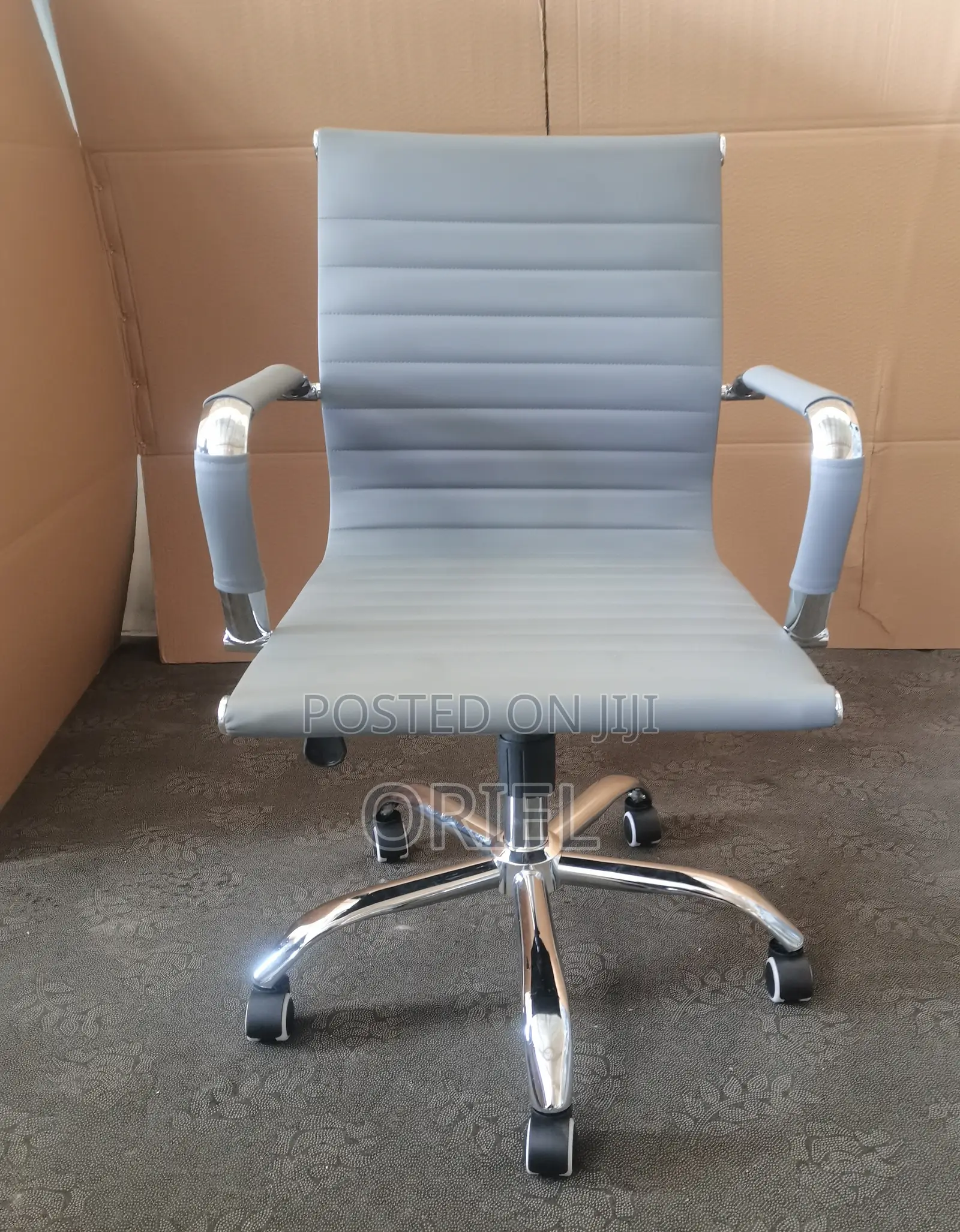 Office Chair : Office Adjustable Conference Chair