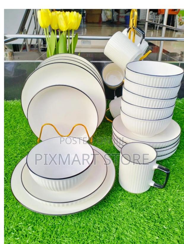 24pcs Elegant Dinner Set – Plates, Bowls, Cups Side Plates
