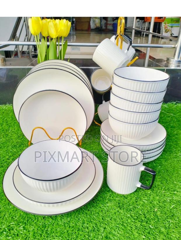 Complete 24pc Dinner Set With Plates, Bowls, Cups Sides - main view