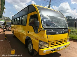 Isuzu NQR 2015 Yellow