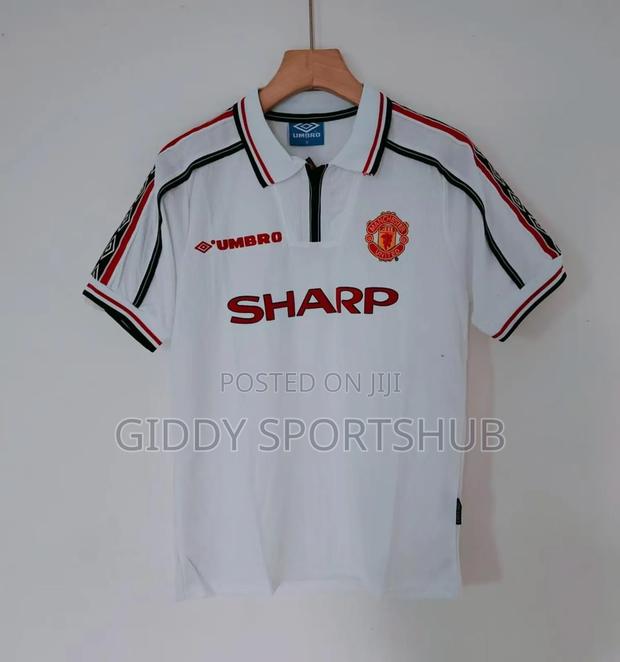 Manchester United Retro Jersey