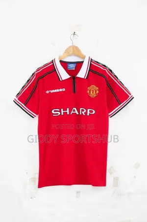 Manchester United Retro Jersey