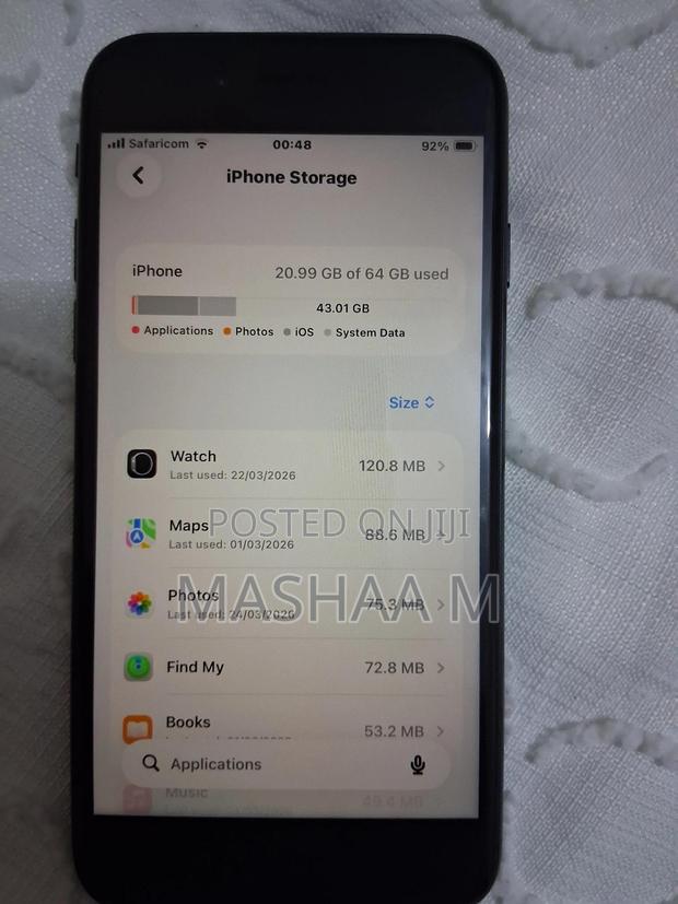 New Apple iPhone SE (2020) 64 GB Black - thumbnail 2