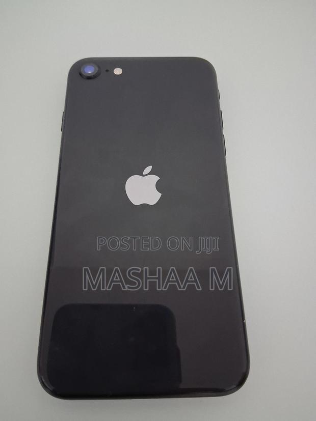 New Apple iPhone SE (2020) 64 GB Black - thumbnail 6