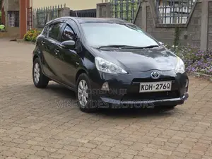 Toyota Aqua 2015 Black