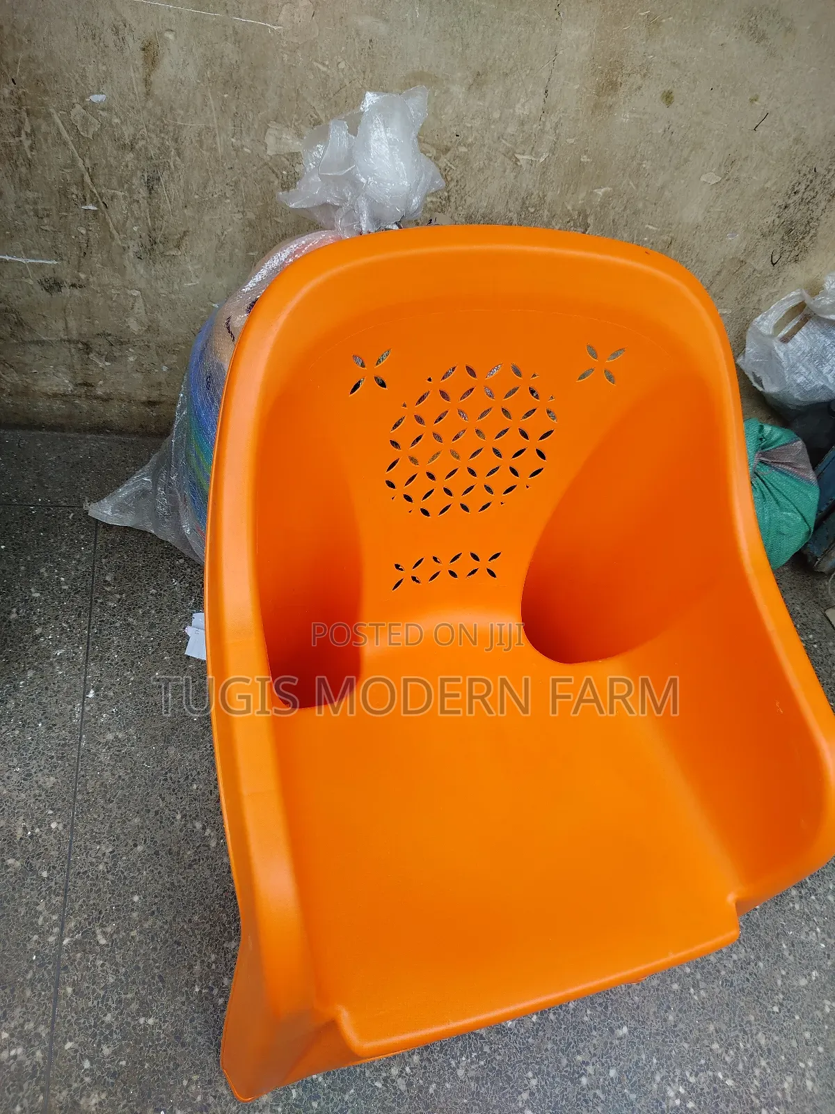 High Quality Plastic Chair - Orage