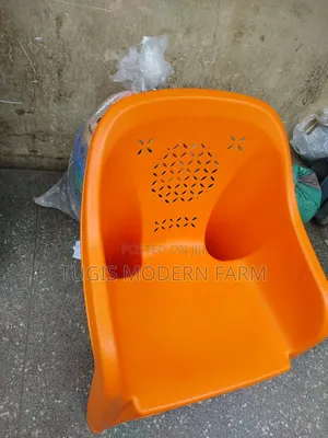 High Quality Plastic Chair - Orage