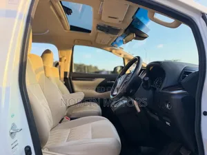 Toyota Alphard 2019 White