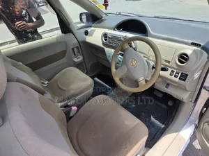 Toyota Porte 1.5 AWD 2011 Silver