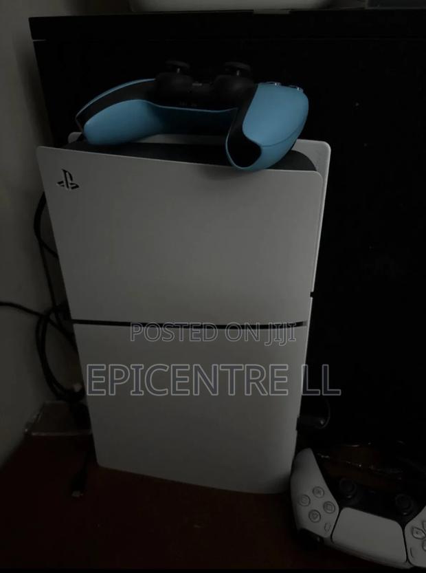 Ps5 Slim 5games Free Two Controllers Quick Sale