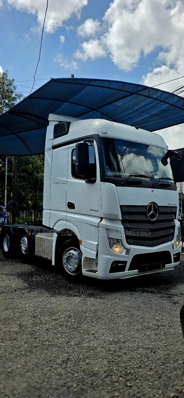 Benz Actros 2545 2019 White