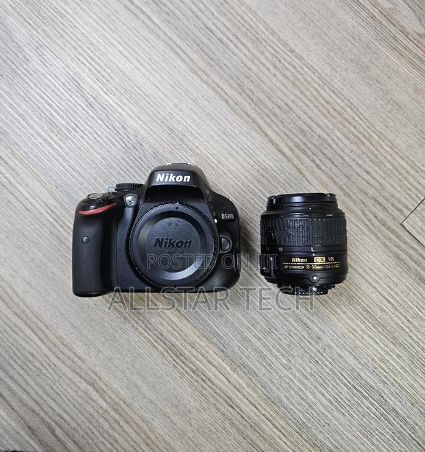 Nikon D5100 + 18-55mm Kit Lens - thumbnail 2