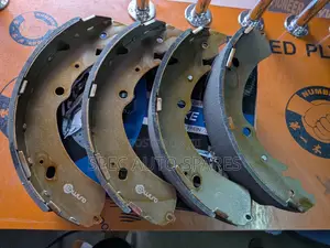 Brake Shoe Isuzu D Max 4wd