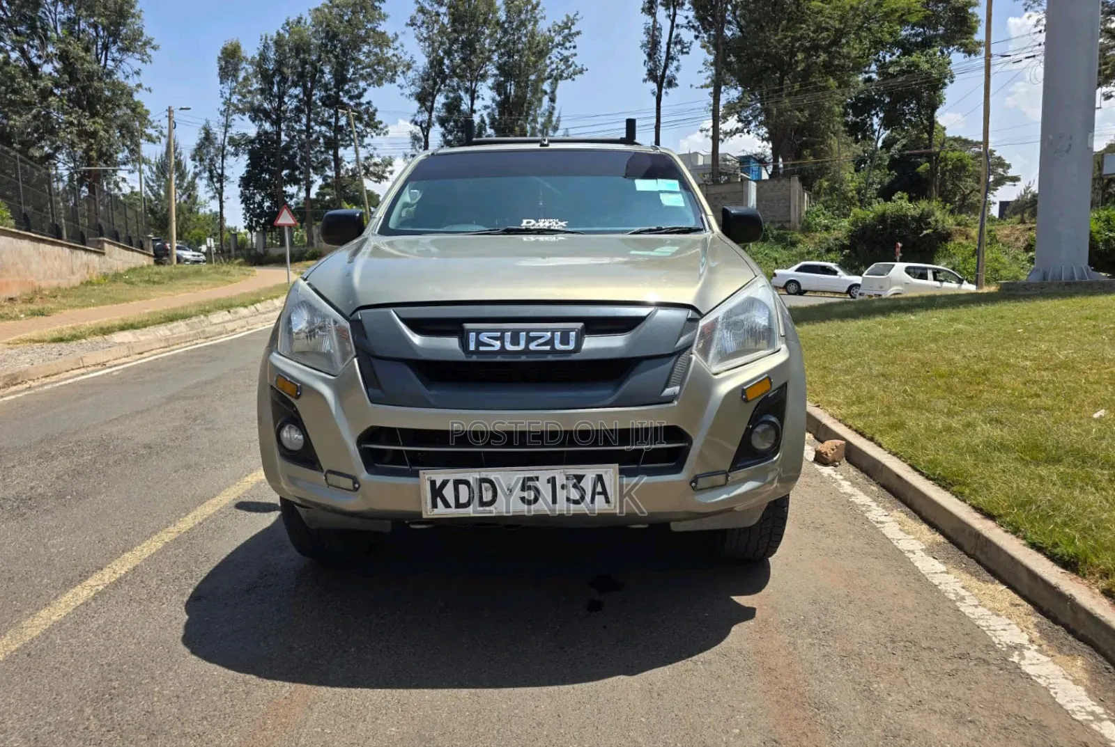 Isuzu D-MAX 2021 Green