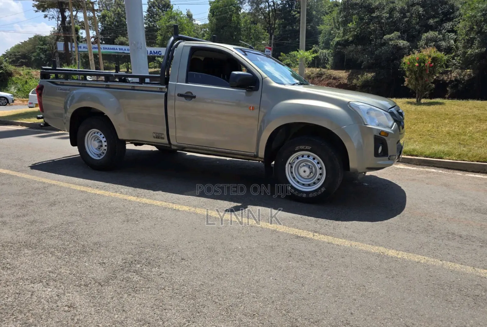 Isuzu D-MAX 2021 Green