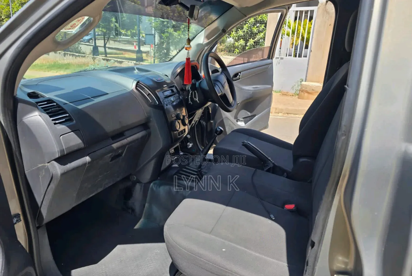 Isuzu D-MAX 2021 Green