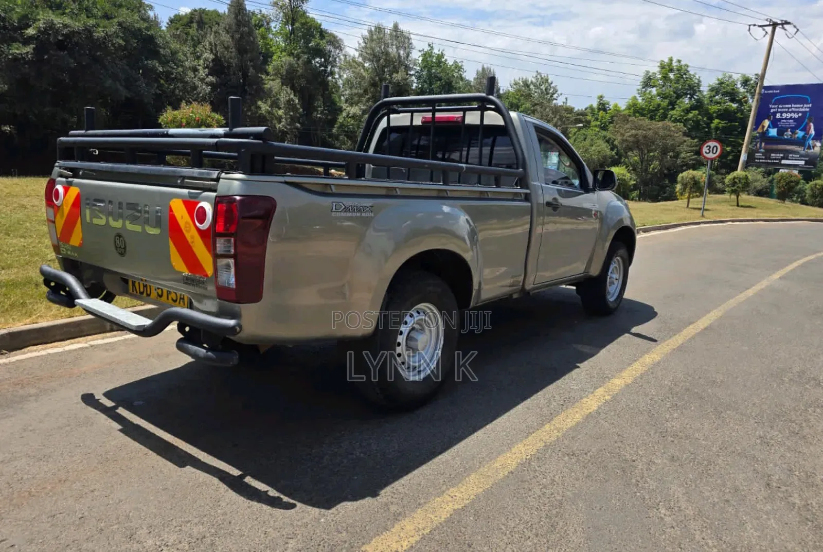 Isuzu D-MAX 2021 Green