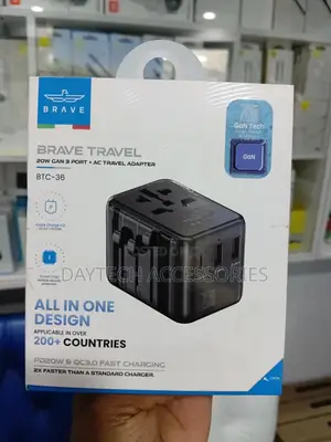 The Is a Brave Travel BTC-36 20w Gan 3 Port + Ac Travel Adapter.