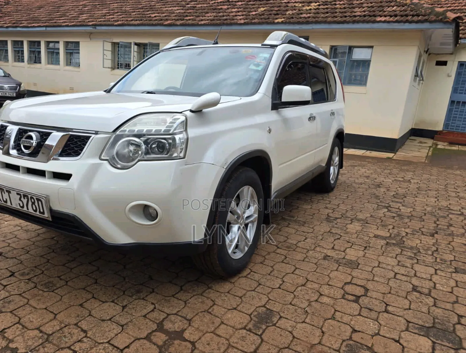 Nissan X-Trail 2012 White