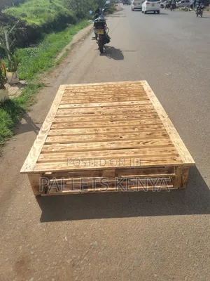 4ft by 6ft Pallet Bed – Strong, Minimalist Design.Ad04