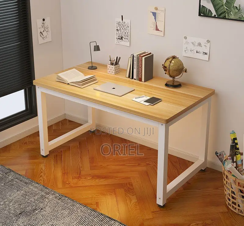 Office Desk : Staff Conference Study Desk