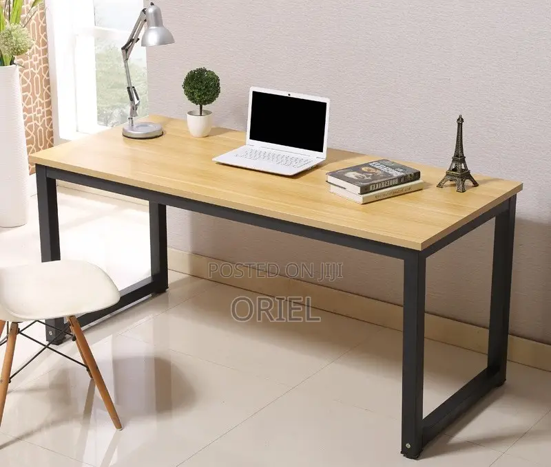 Office Desk : Staff Conference Study Desk
