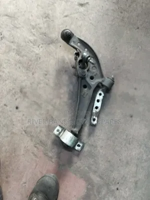 Front Arm Nissan Serena