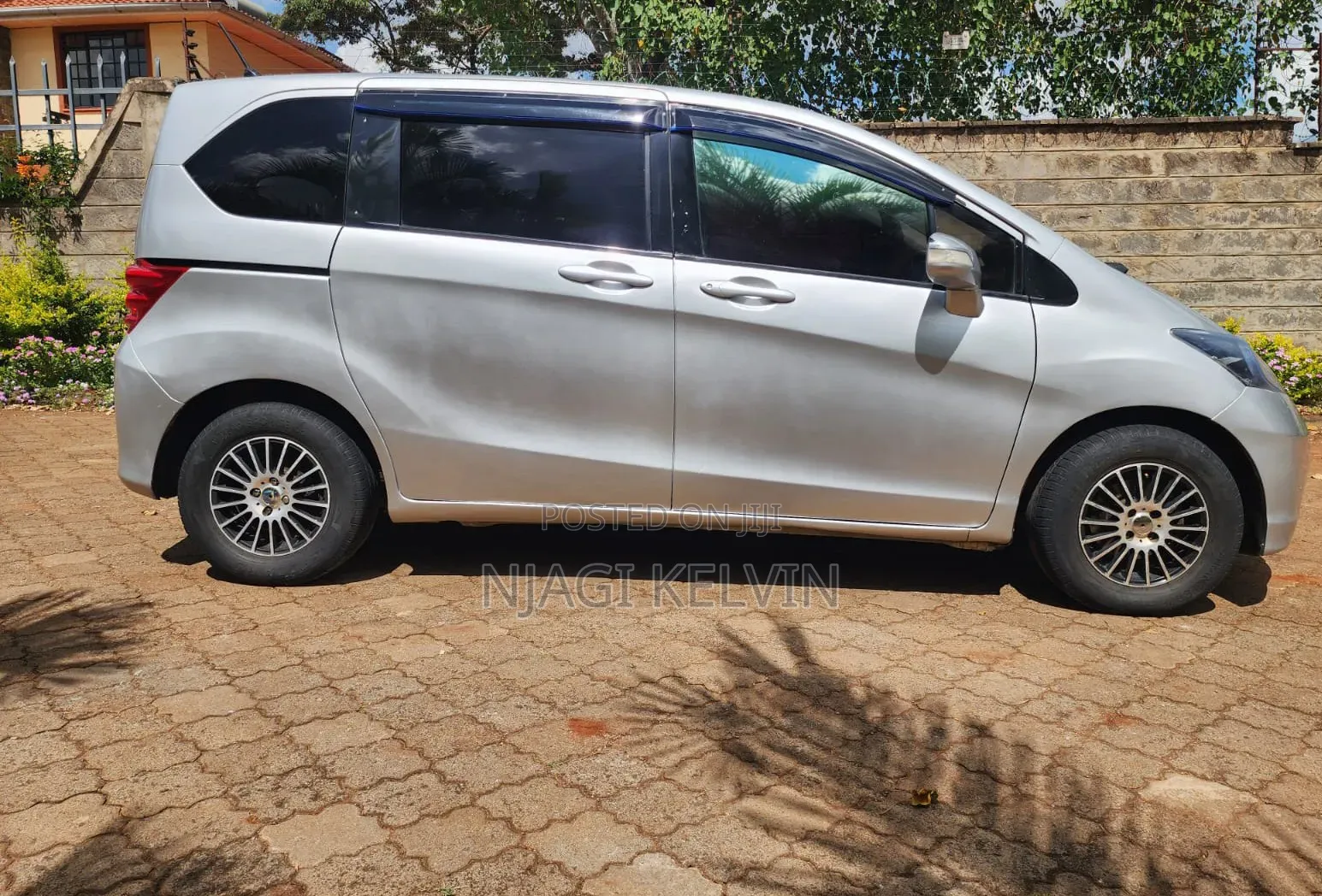 Honda Freed 2009 Silver