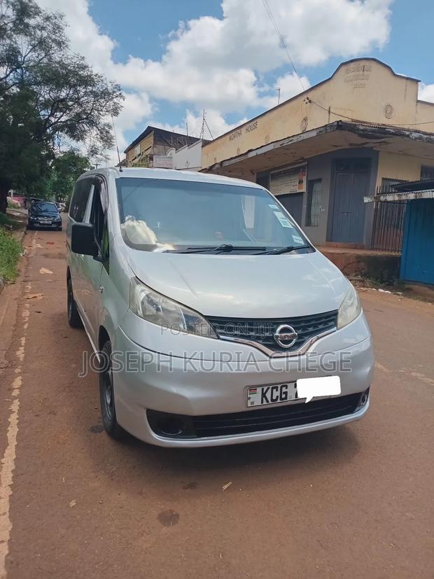 Nissan Vanette 2010 Silver
