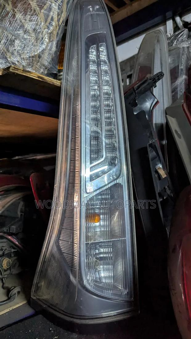Nissan Serena Backlight