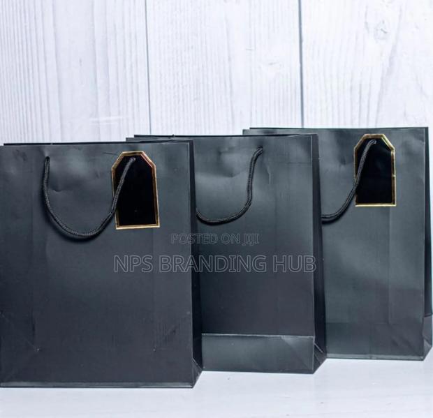 A5 Gift Carrier Bags. Hub - thumbnail 2