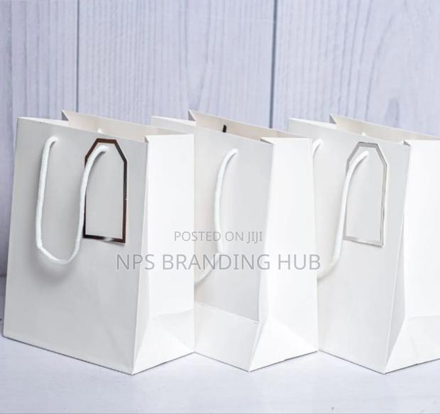 A5 Gift Carrier Bags. Hub - thumbnail 3