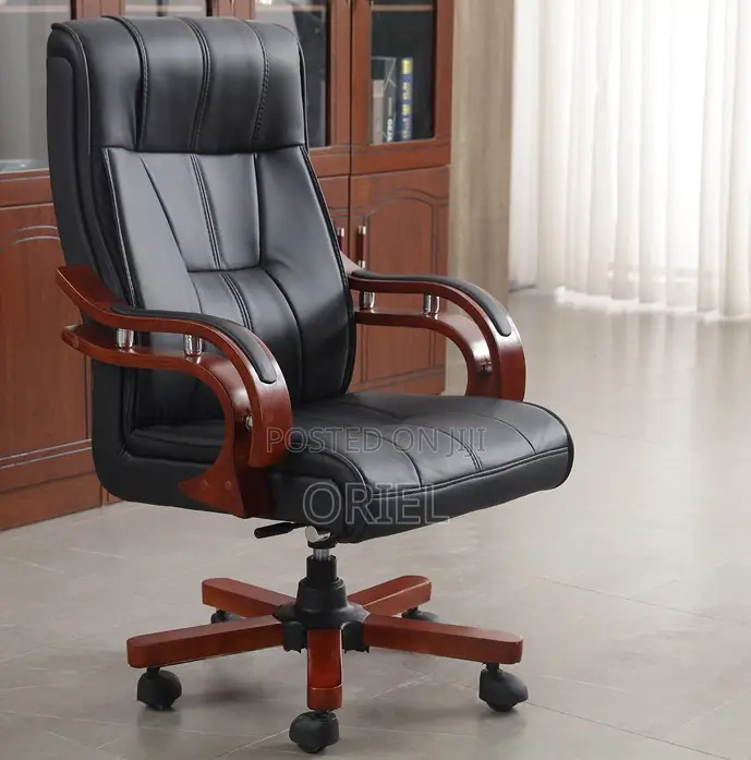 Office Chair :Leather Executive High-Back Chair for Executive Offices
