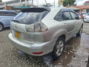 Toyota Harrier 2005 Silver