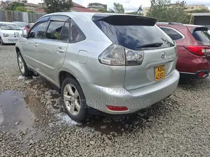 Toyota Harrier 2005 Silver