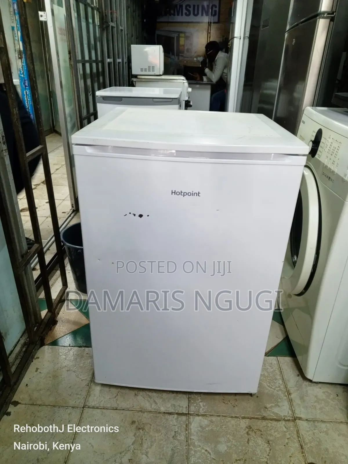 Hotpoint Single Door Fridge