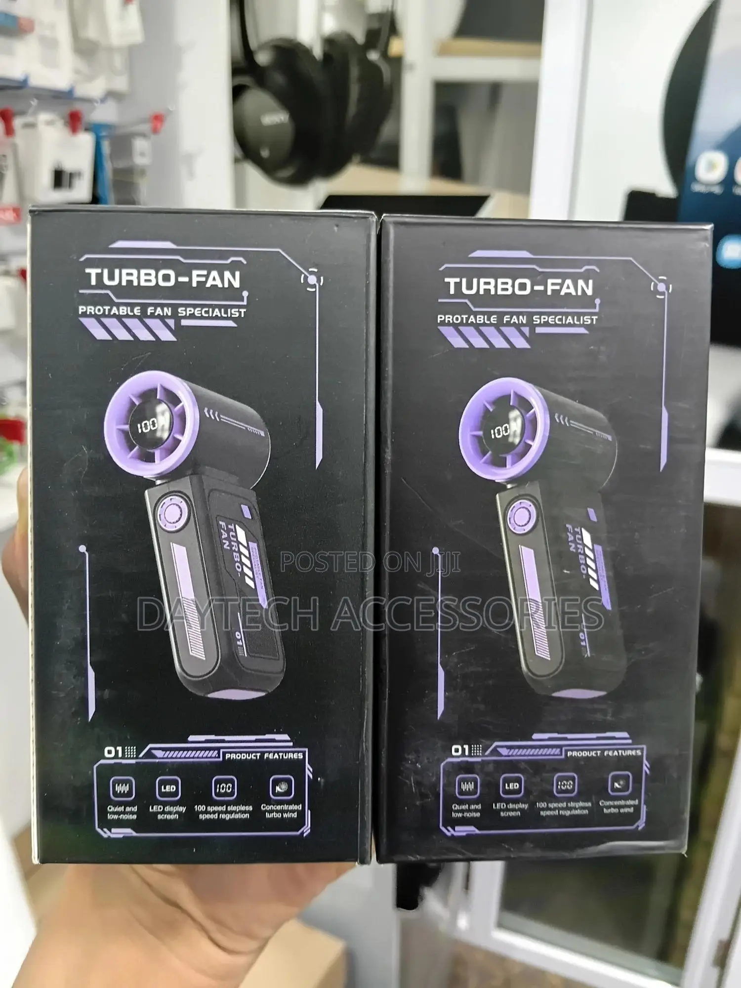 Turbo Universal High Speed ​​Rechargeable Handheld Cooling Fan.