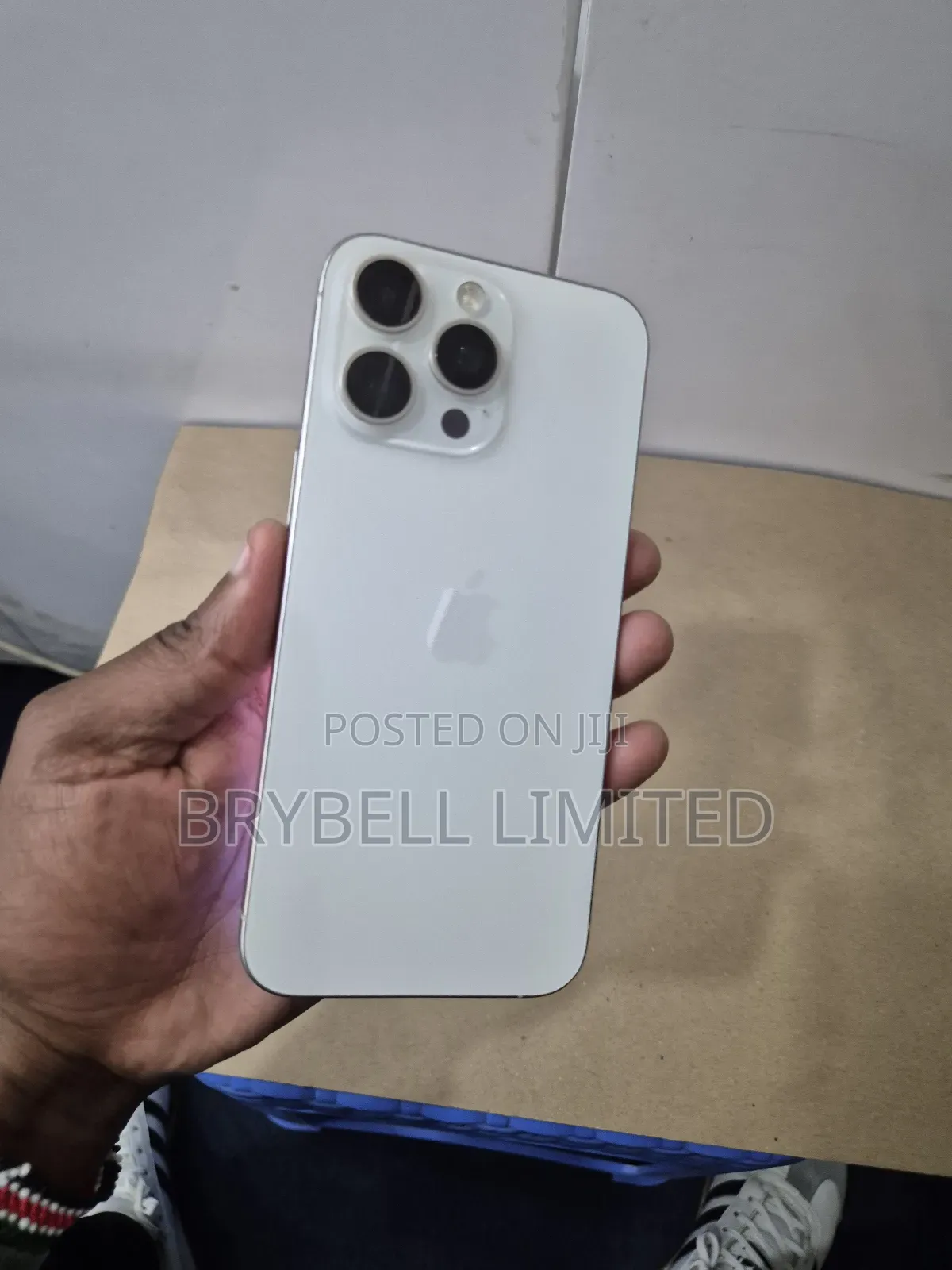 Apple iPhone 15 Pro Max 256 GB White