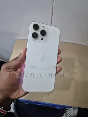 Apple iPhone 15 Pro Max 256 GB White