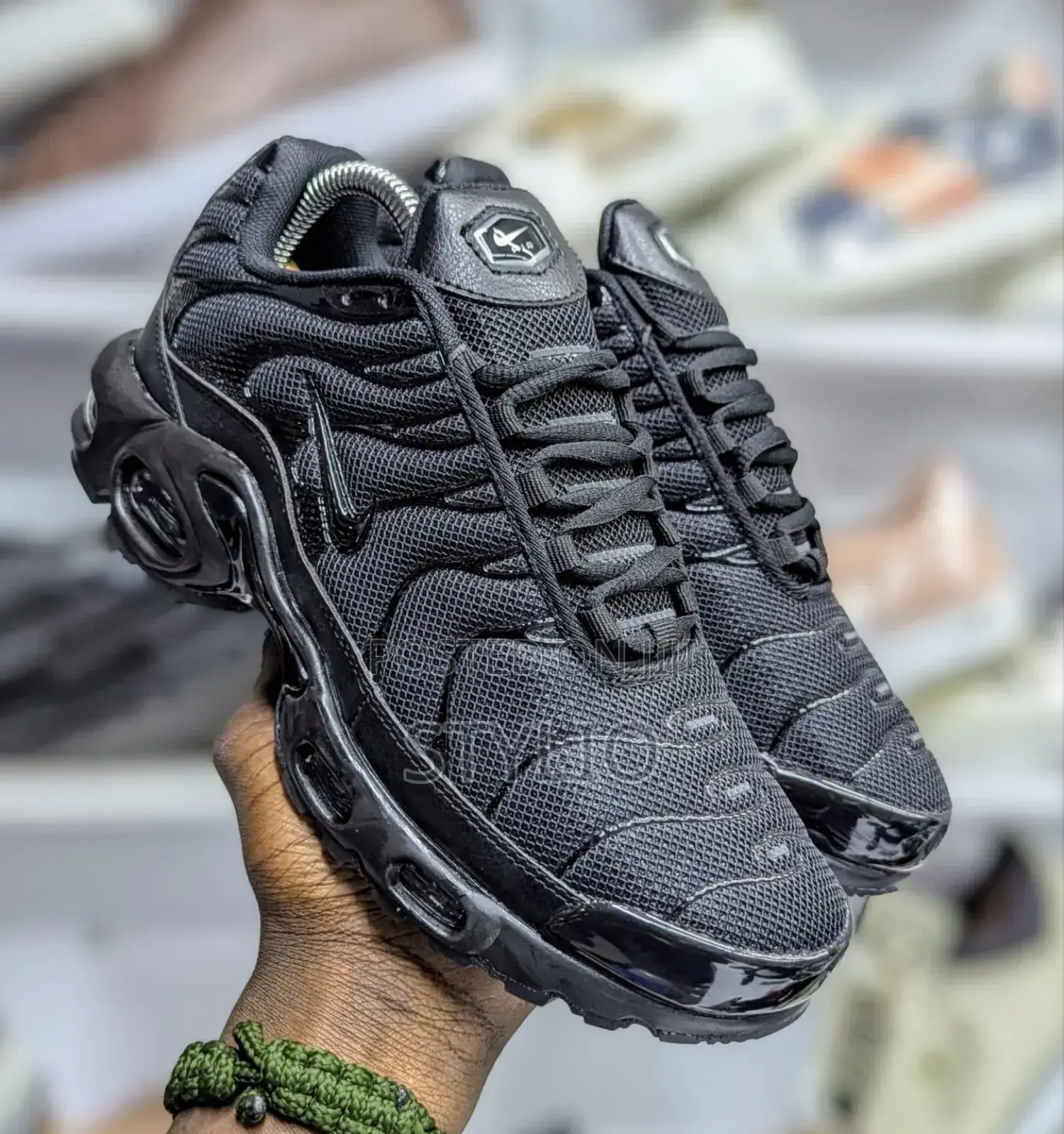 Nike Airmax Tn Sneakers/Shoes