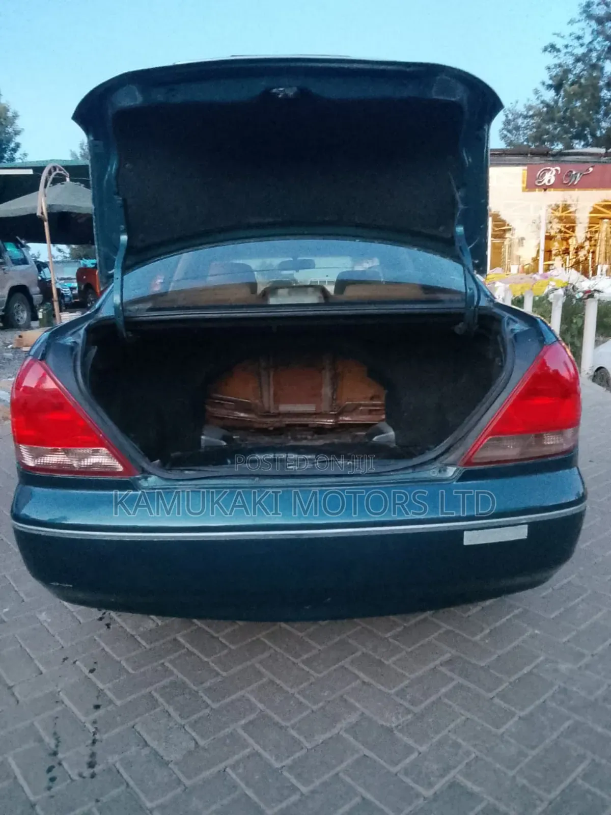 Nissan Bluebird 2003 Blue