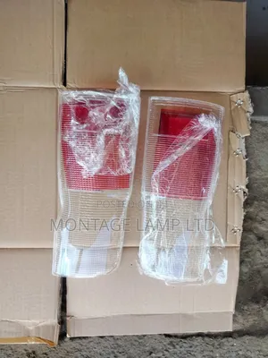 Tail Lense Nissan E25 Caravan