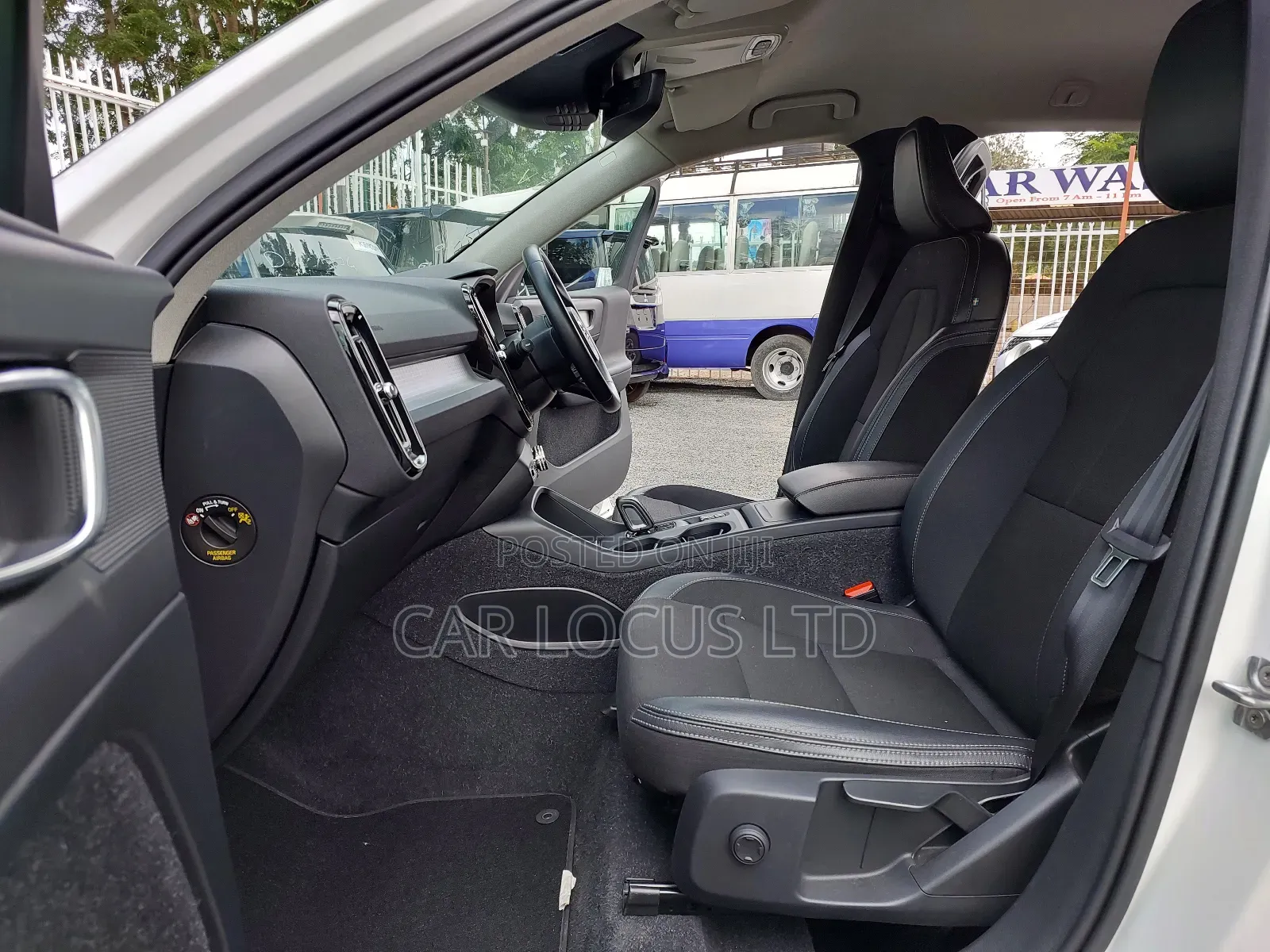 Volvo XC40 2019 White
