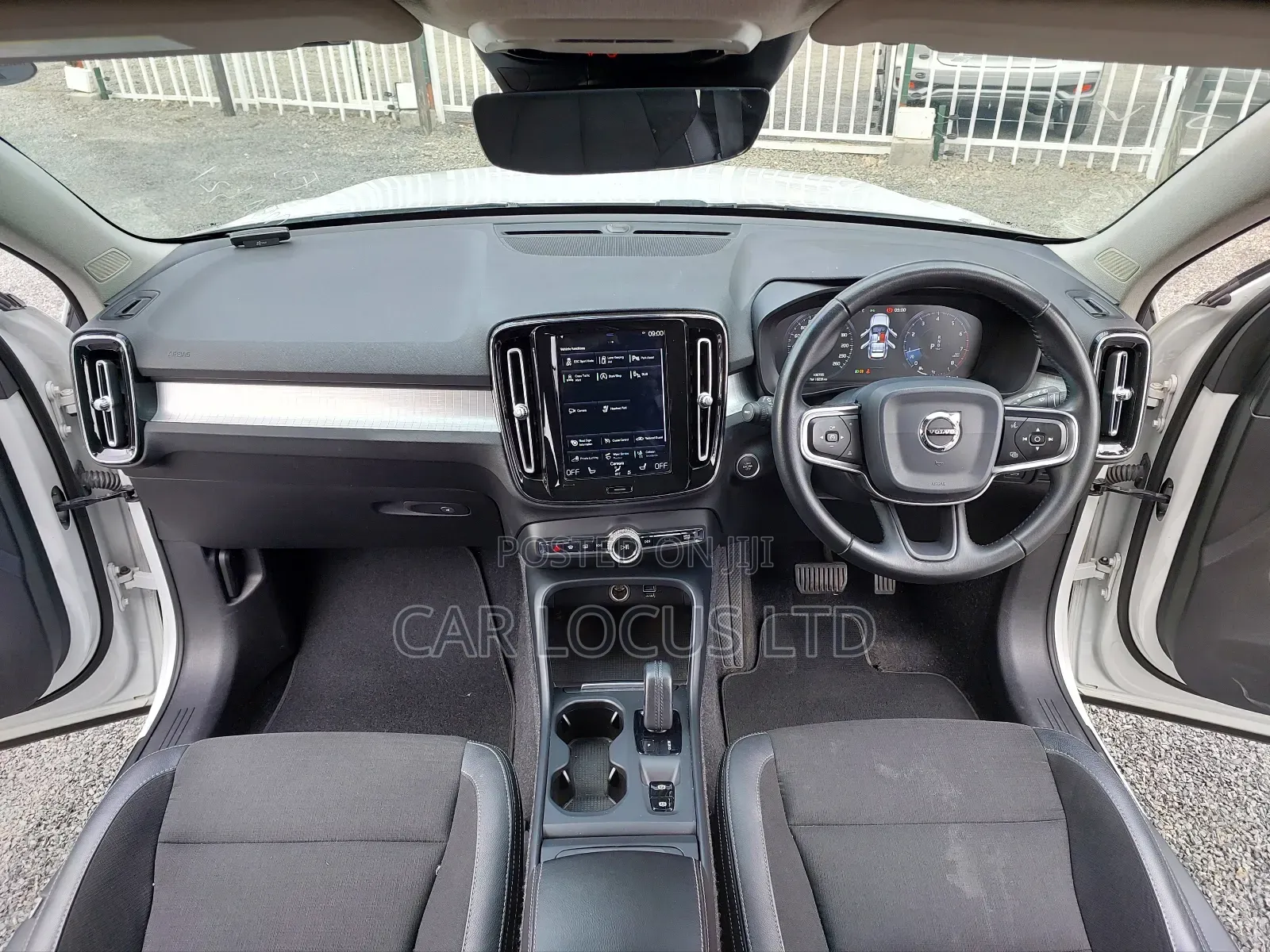 Volvo XC40 2019 White
